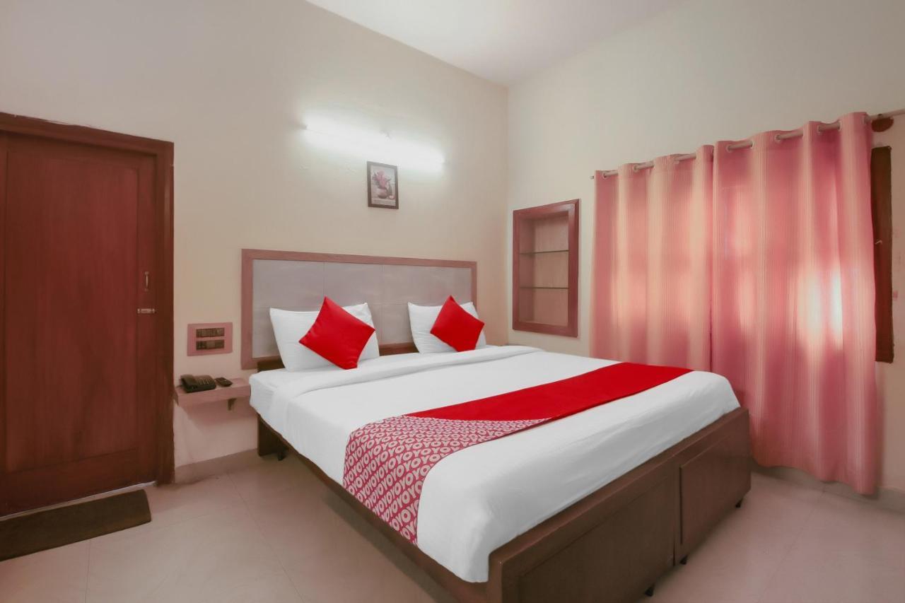 Kaveri Hotel Bed & Breakfast Mysore Εξωτερικό φωτογραφία