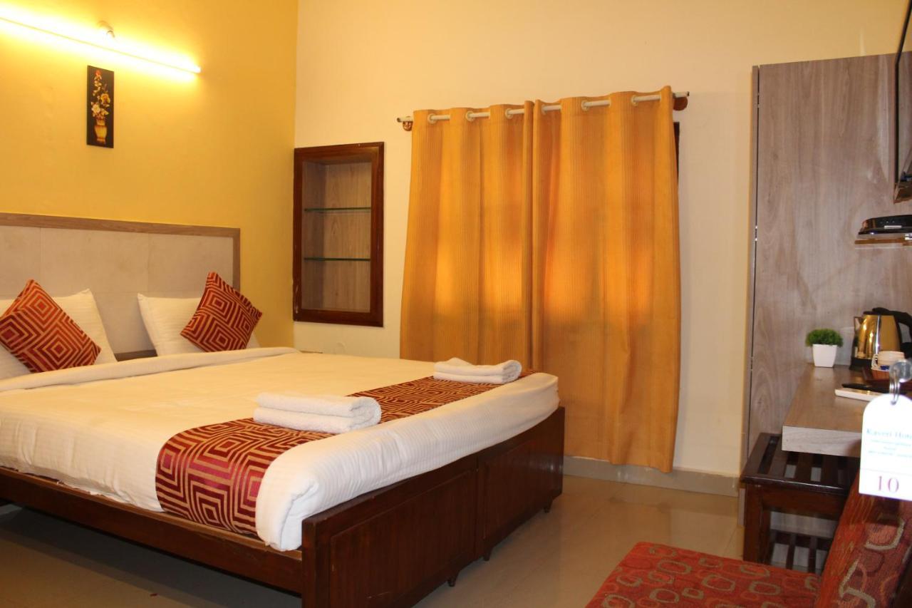 Kaveri Hotel Bed & Breakfast Mysore Εξωτερικό φωτογραφία