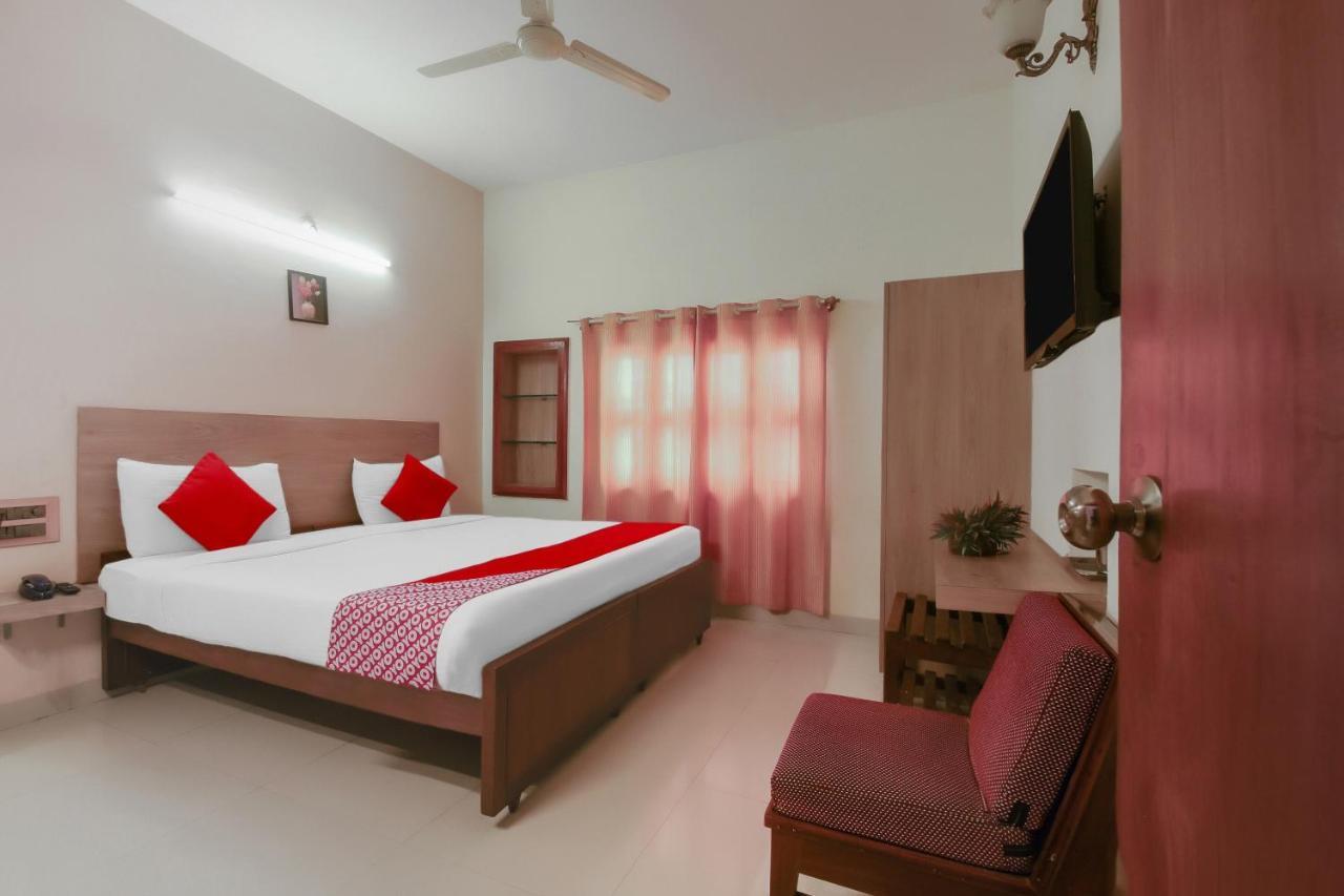Kaveri Hotel Bed & Breakfast Mysore Εξωτερικό φωτογραφία