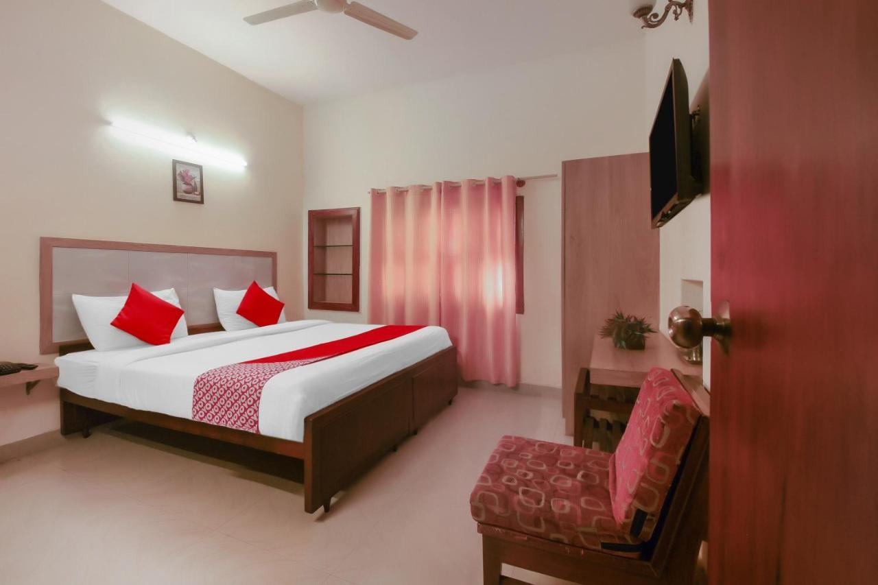 Kaveri Hotel Bed & Breakfast Mysore Εξωτερικό φωτογραφία
