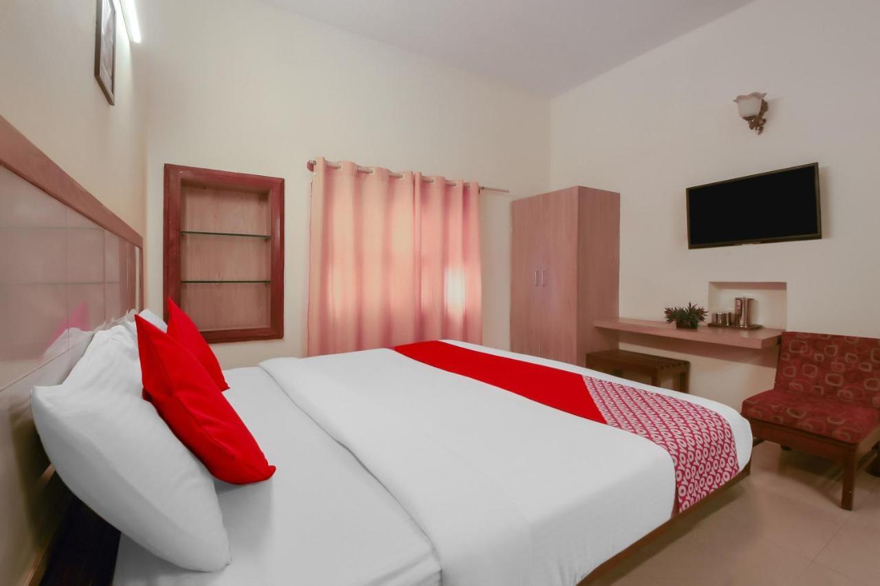 Kaveri Hotel Bed & Breakfast Mysore Εξωτερικό φωτογραφία