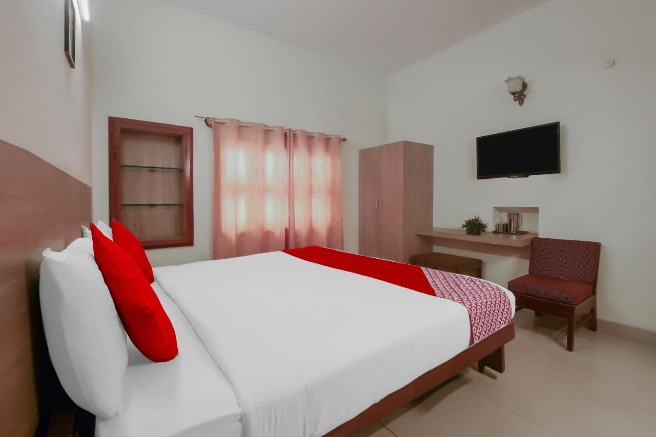 Kaveri Hotel Bed & Breakfast Mysore Εξωτερικό φωτογραφία