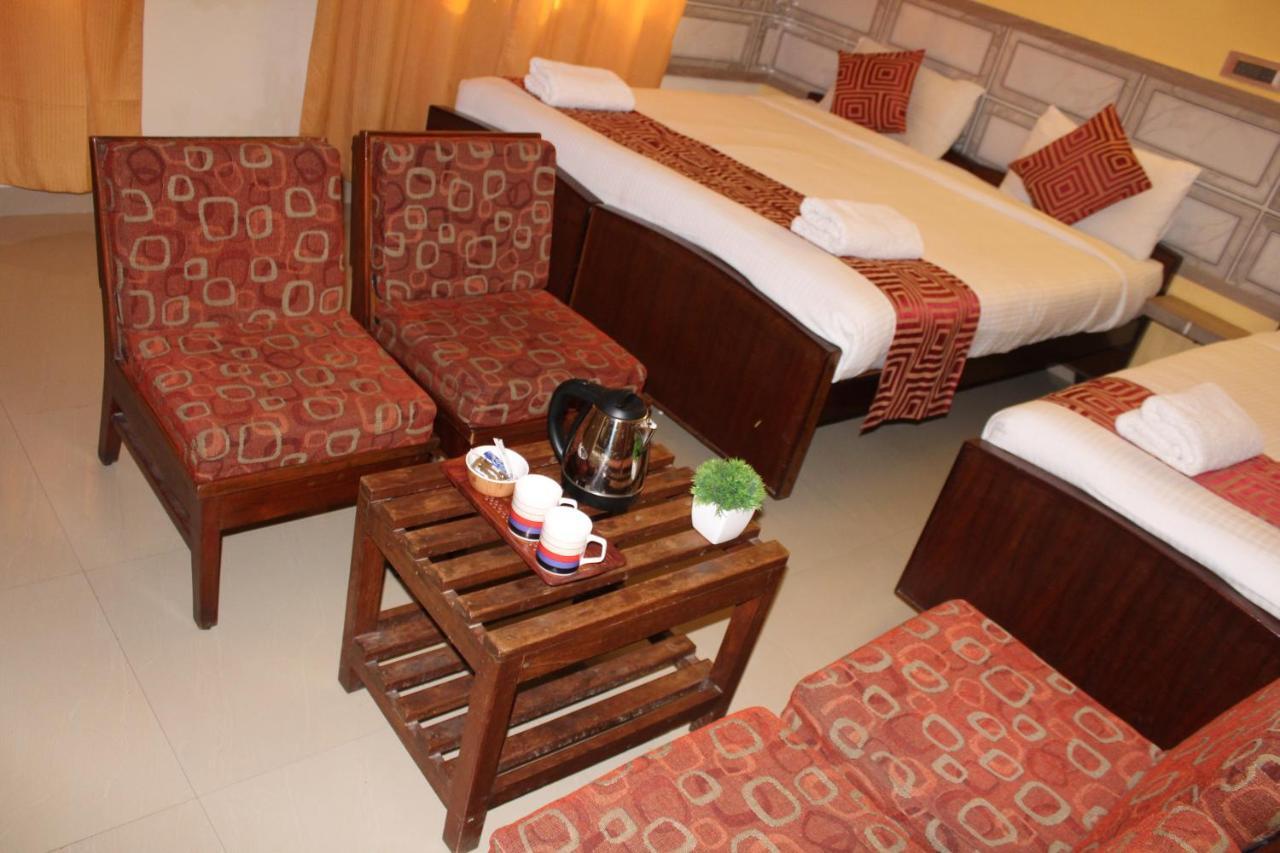 Kaveri Hotel Bed & Breakfast Mysore Εξωτερικό φωτογραφία